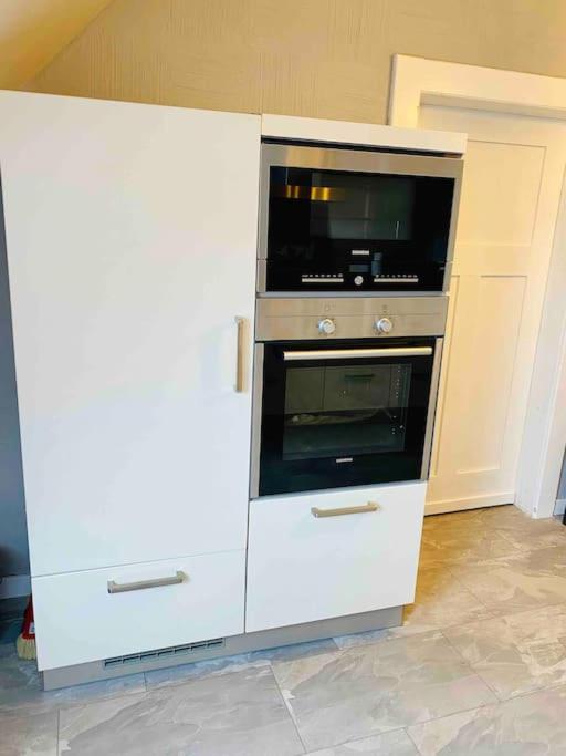 65qm Luxus Mit Whirlpool Uni Naehe Apartment *